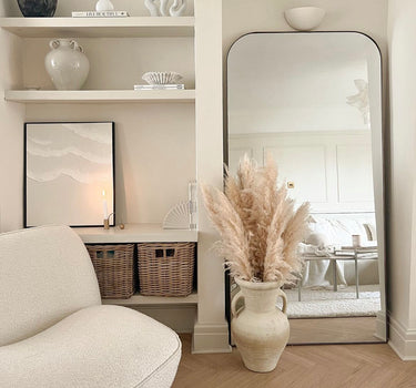 ألفا مقوسة عتيقة معدنية سوداء (150 سم × 50 سم)