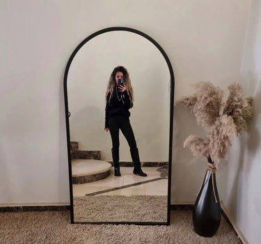 آرون (179 × 110 سم)